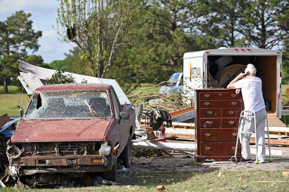 Tornado damages Eufaula